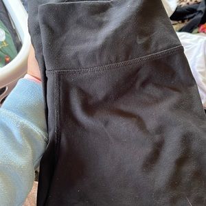Cropped Nike Leggings